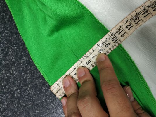 Vestido Verde con madroños